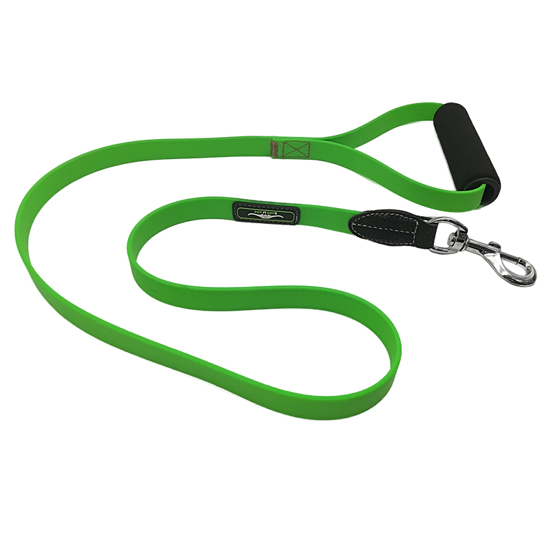Custom Print Logo Soft Leather Padded Foam Handle Black Rubber Plastic Dog Lead for Yard 50ft