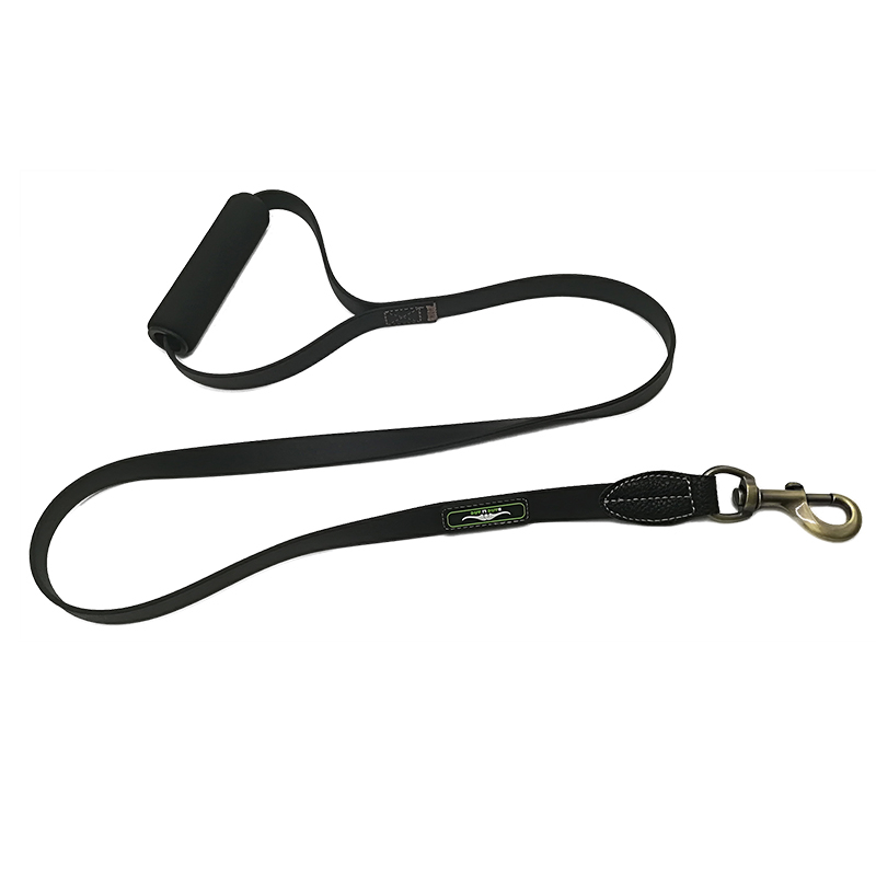 Custom Print Logo Soft Leather Padded Foam Handle Black Rubber Plastic Dog Lead for Yard 50ft